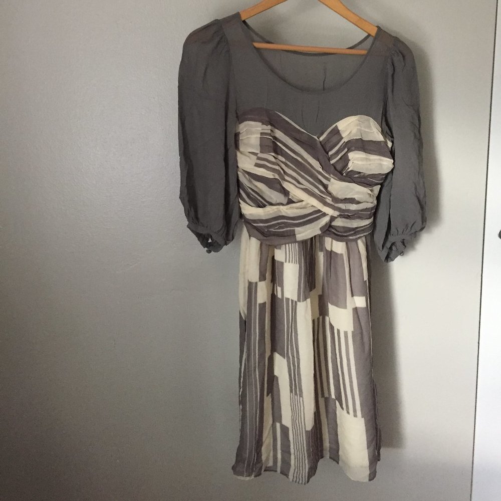 Moulinette Sours silk grey-and-cream dress